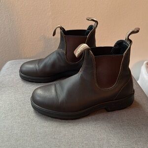Blundstone Boots 500s